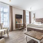 Achterum Hotel