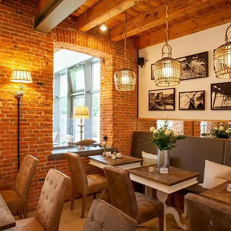 Achterum Boutique 4*