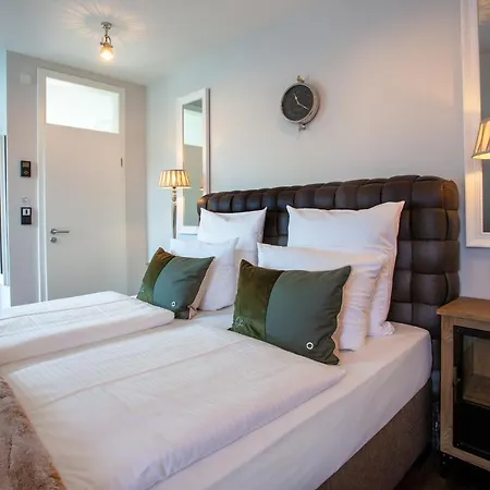 Achterum Boutique 4*