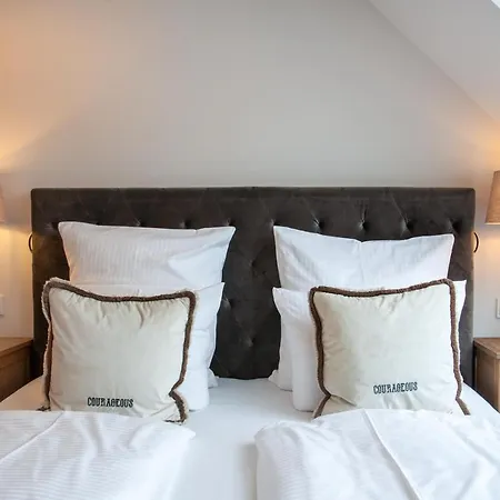 Achterum Hotel 4*