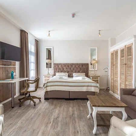 Achterum Boutique Hotel